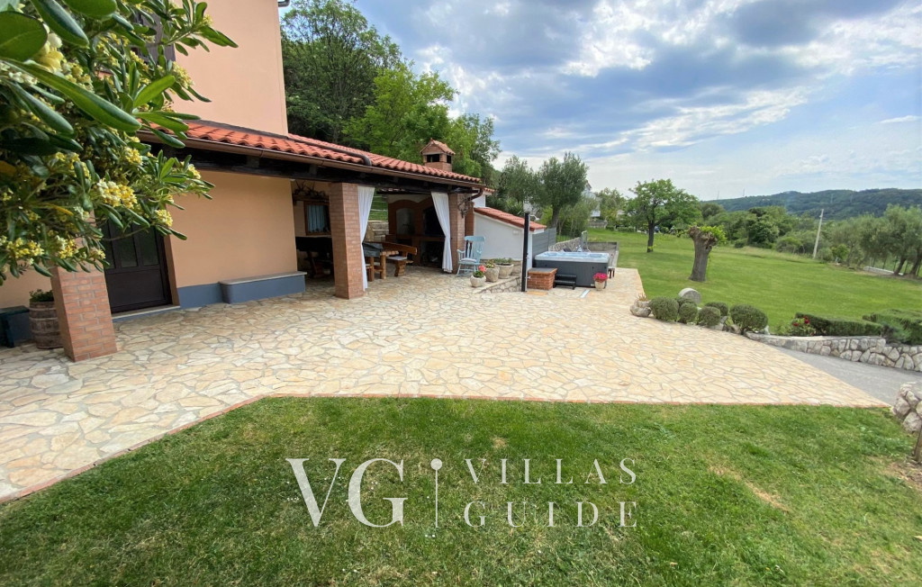 Holiday Home Vintage