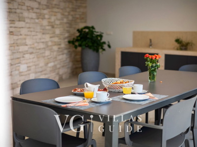 Villa Blanka Contenuto aggiuntivo