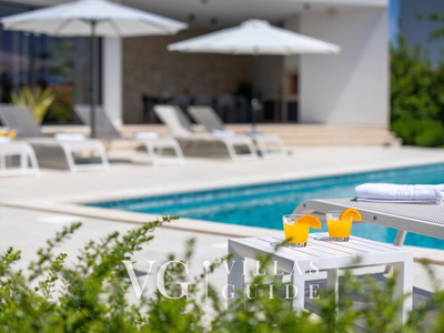 Villa Blanka Piscina