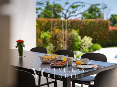 Villa Blanka Zusatzinhalte