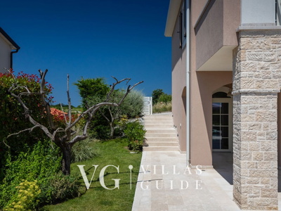 Villa Monte Garden and property exterior