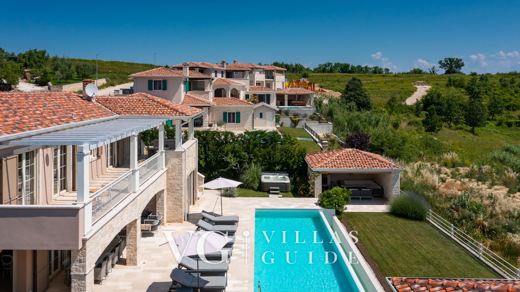 Villa Monte Garten und Außenbereich