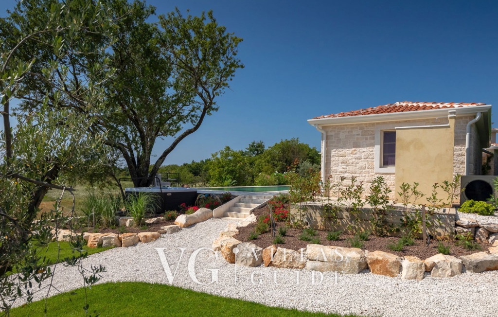 Villa Rapavel Dvorište i vanjski dio objekta