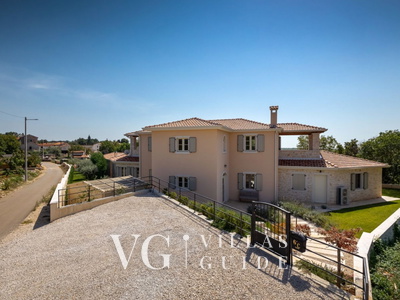 Villa Rapavel Dvorište i vanjski dio objekta