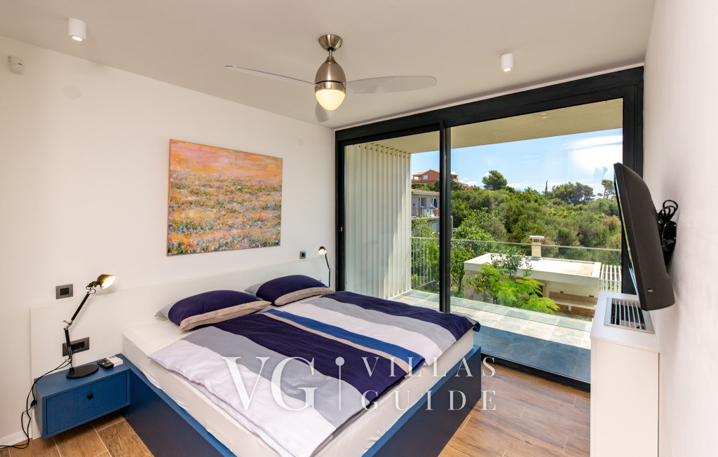 Villa Mar Bedroom