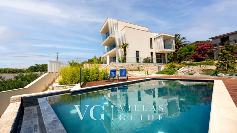 Villa Mar Pool