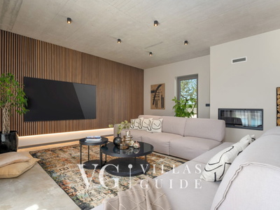 Luxury Villa Lipa Tree