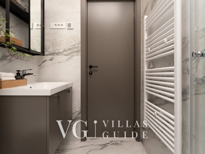 Luxury Villa Lipa Tree Bathroom