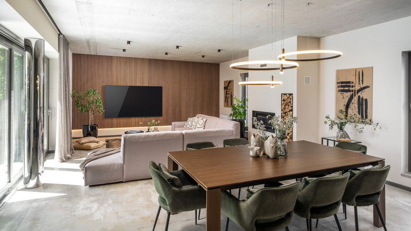 Luxury Villa Lipa Tree