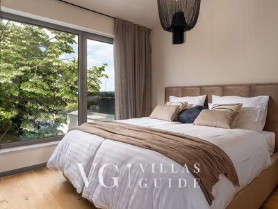 Luxury Villa Lipa Tree