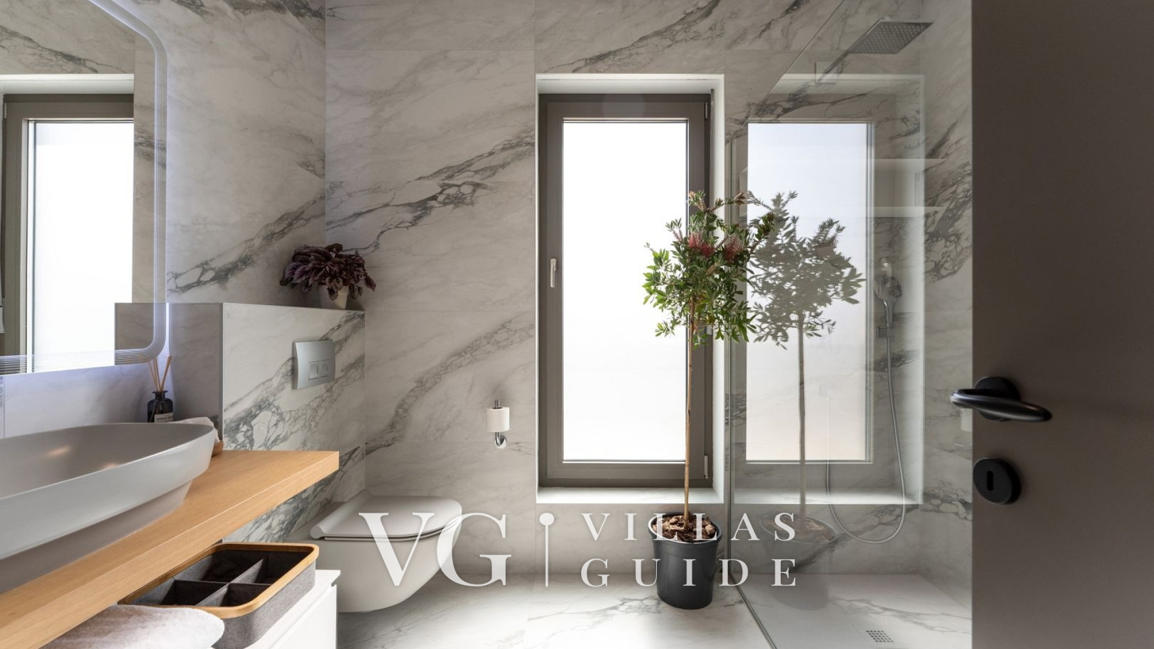 Luxury Villa Lipa Tree Kupaonica