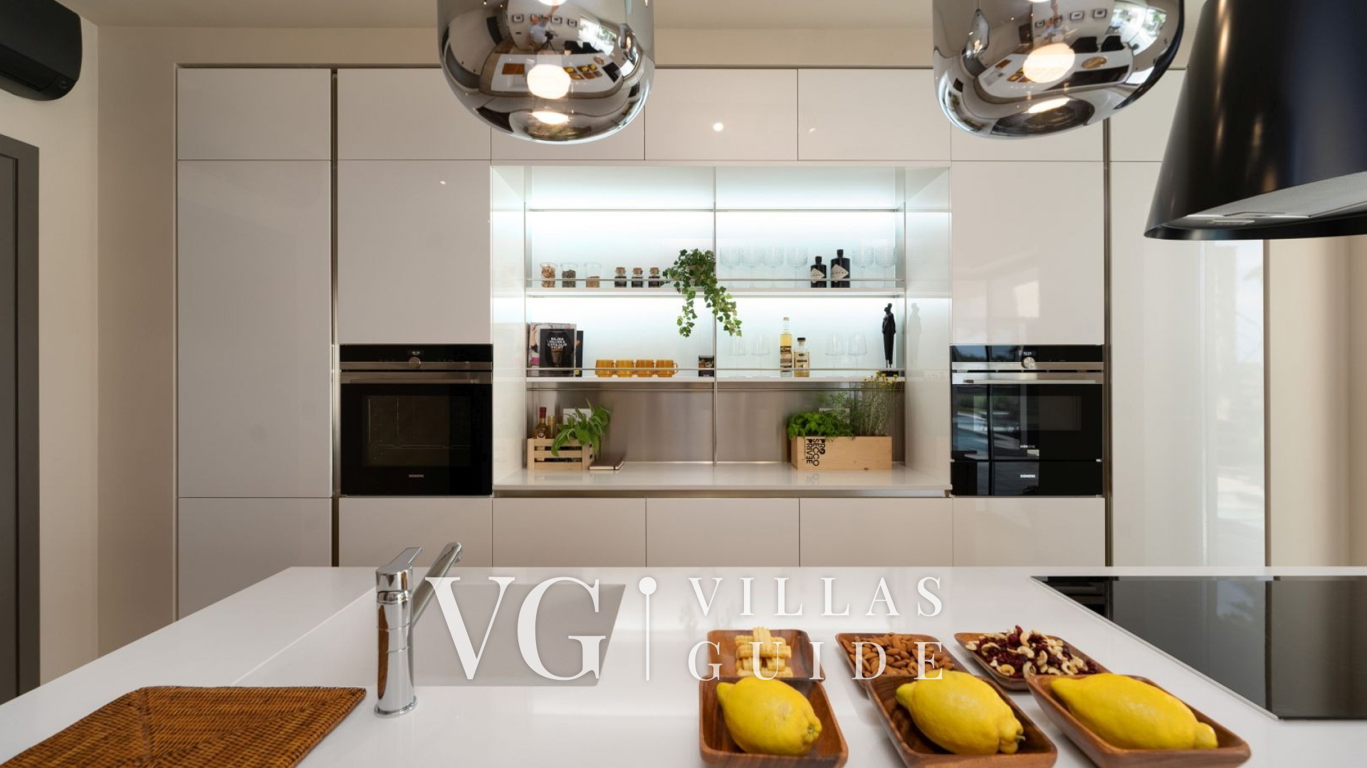 Luxury Villa Lipa Tree Kitchen