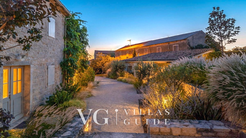 Villa Charlotta Garten und Außenbereich