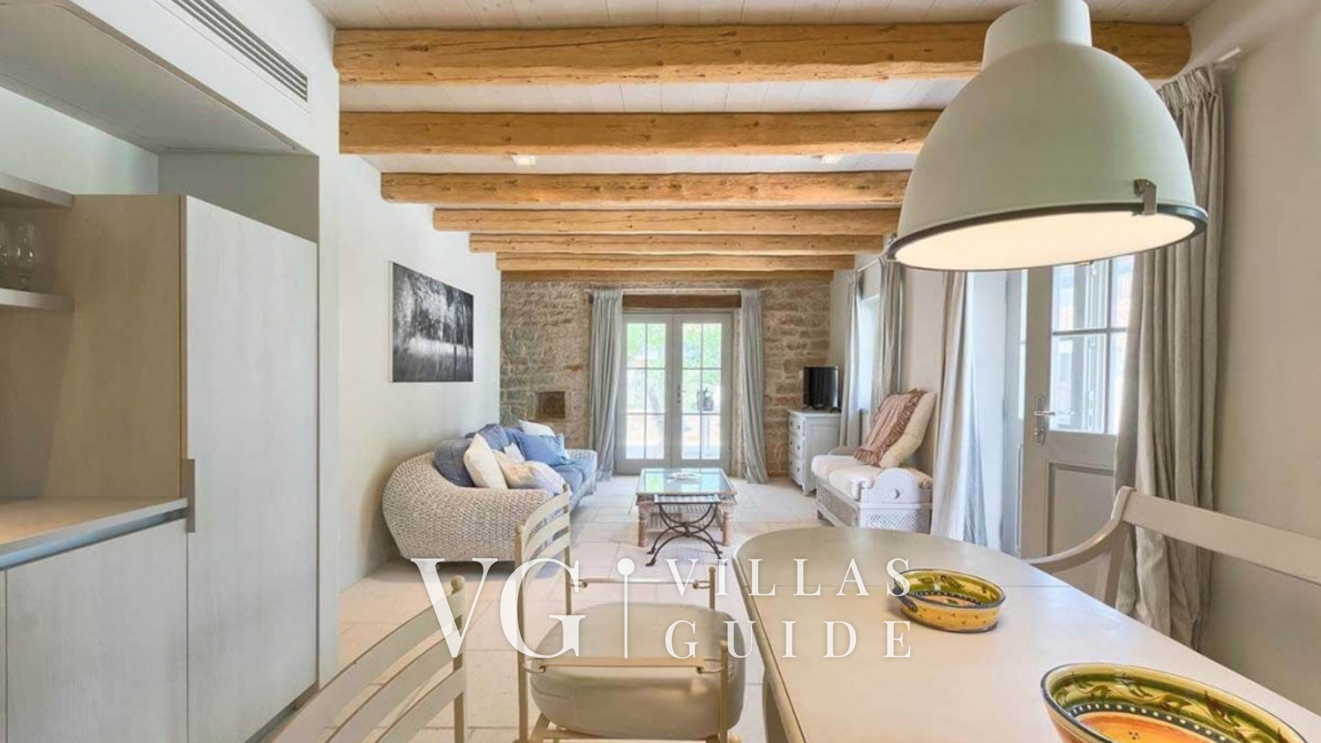 Villa Charlotta Kitchen