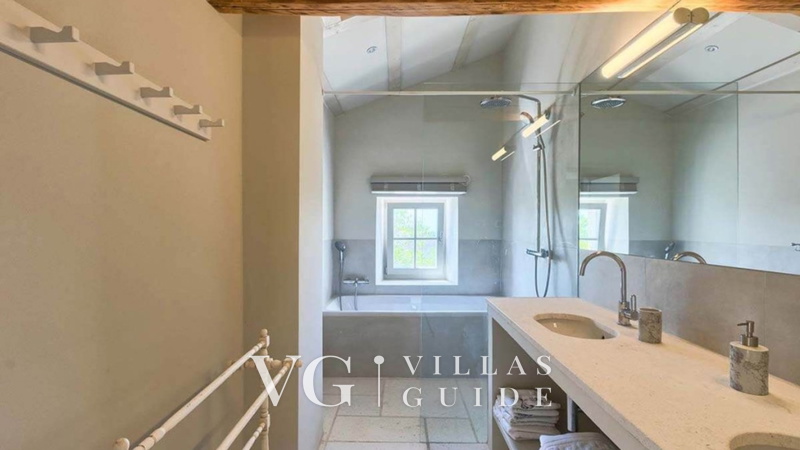 Villa Charlotta Badezimmer