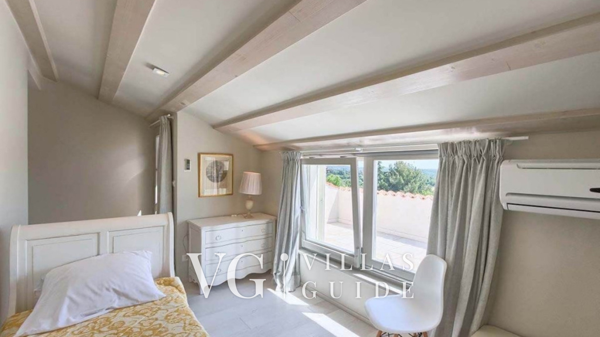 Villa Charlotta Bedroom