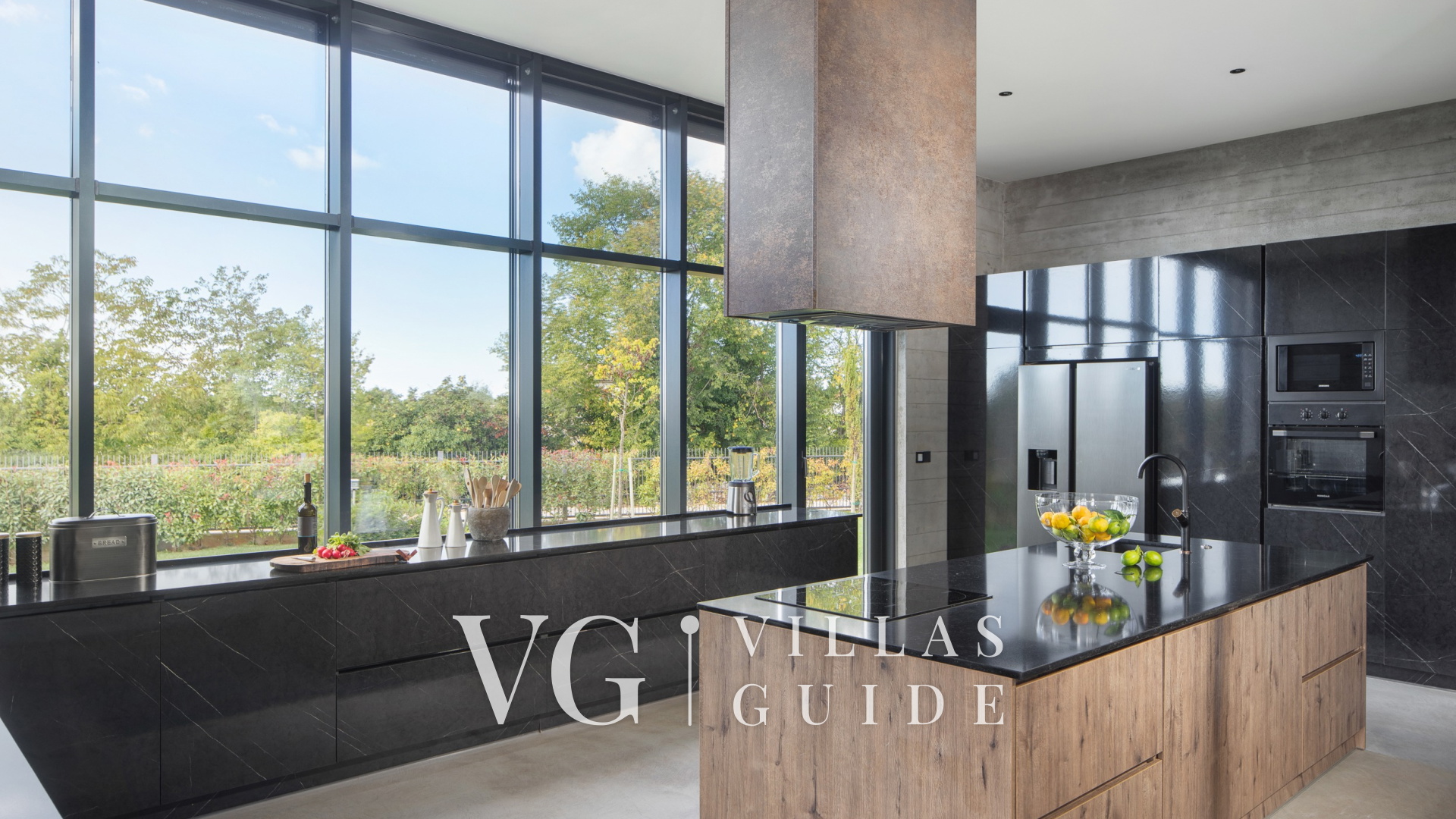 Villa Valens Residence Kitchen
