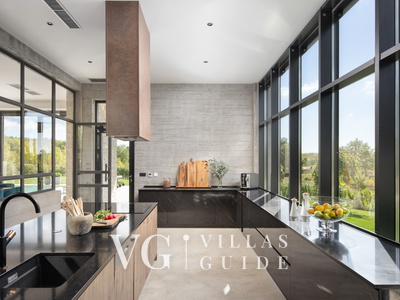 Villa Valens Residence Kitchen