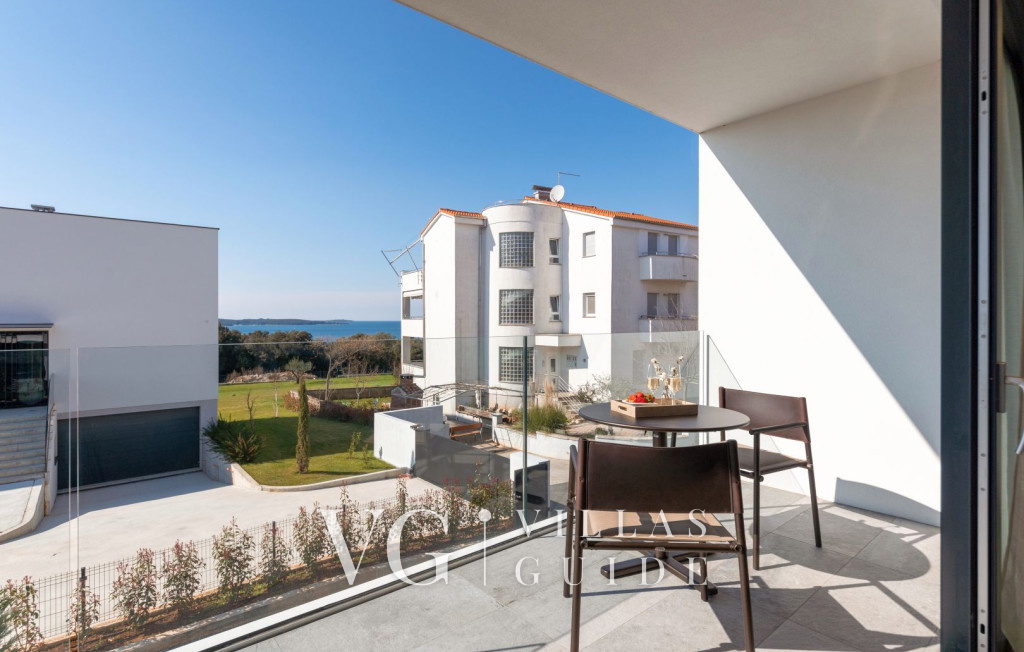 Villa Aruna Additional content