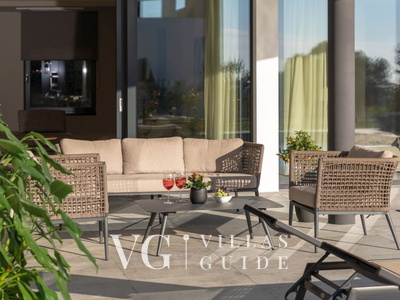 Villa Aruna Additional content