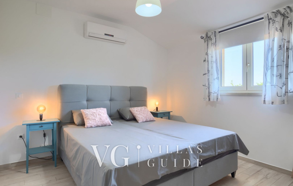 Villa Nona Nina Bedroom