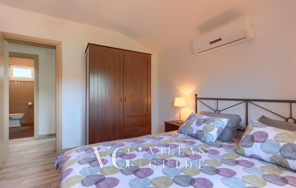 Villa Nona Nina Bedroom