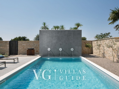 Villa Covri Pool