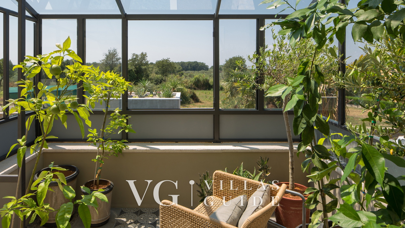 Villa Covri Additional content