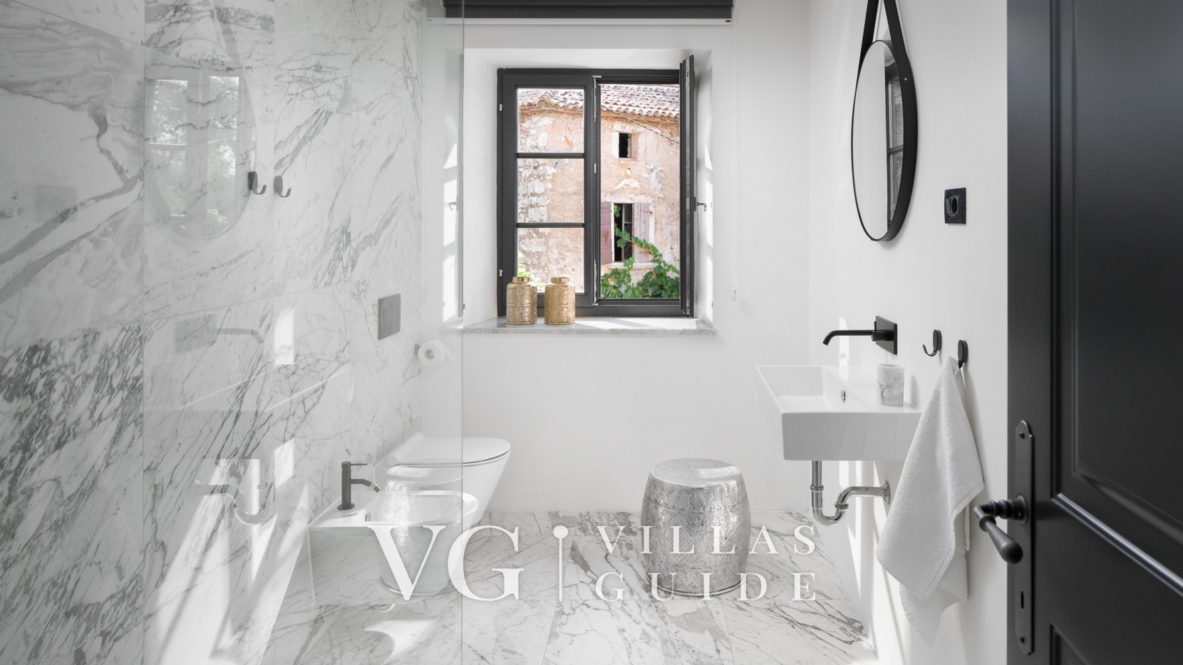 Villa Covri Bathroom