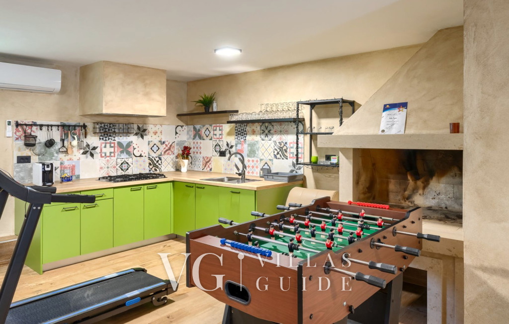 Villa Nona Additional content