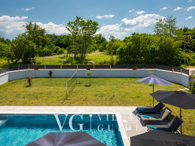 Villa Nona Garten und Außenbereich