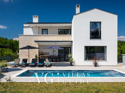 Villa Nona Garten und Außenbereich