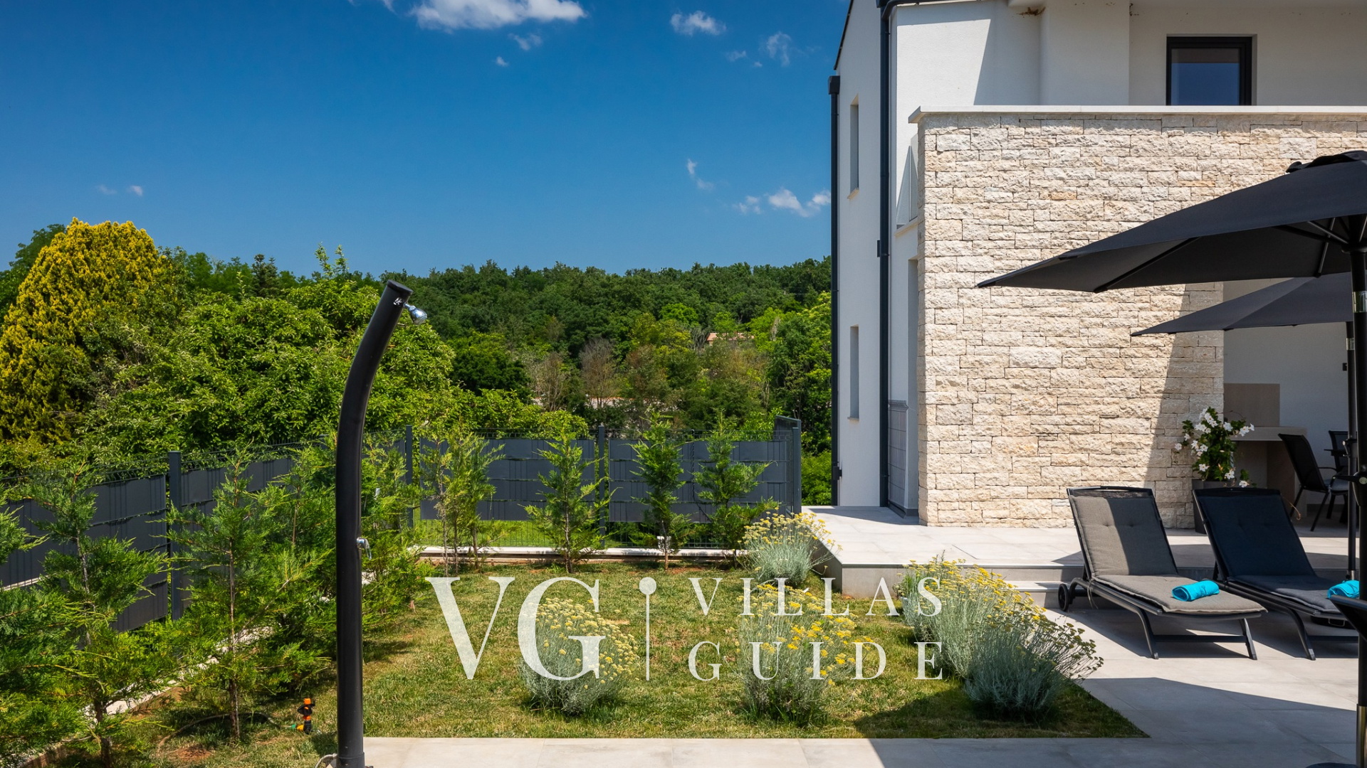 Villa Nona Garten und Außenbereich