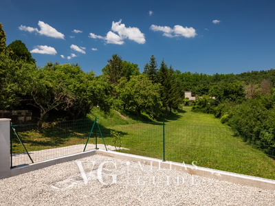 Villa Nona Garten und Außenbereich