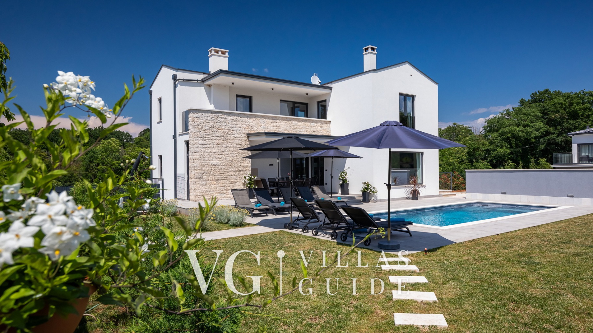 Villa Nona Garten und Außenbereich