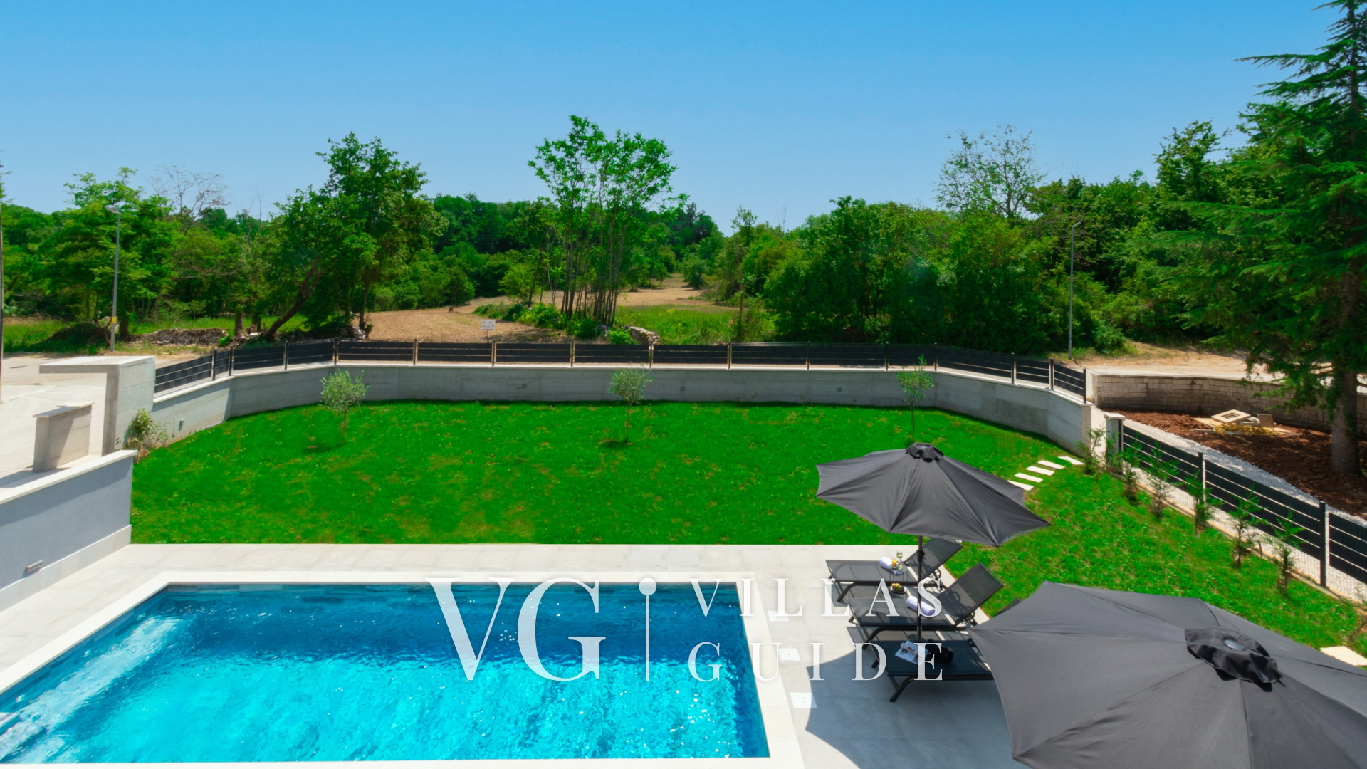 Villa Nona Garten und Außenbereich