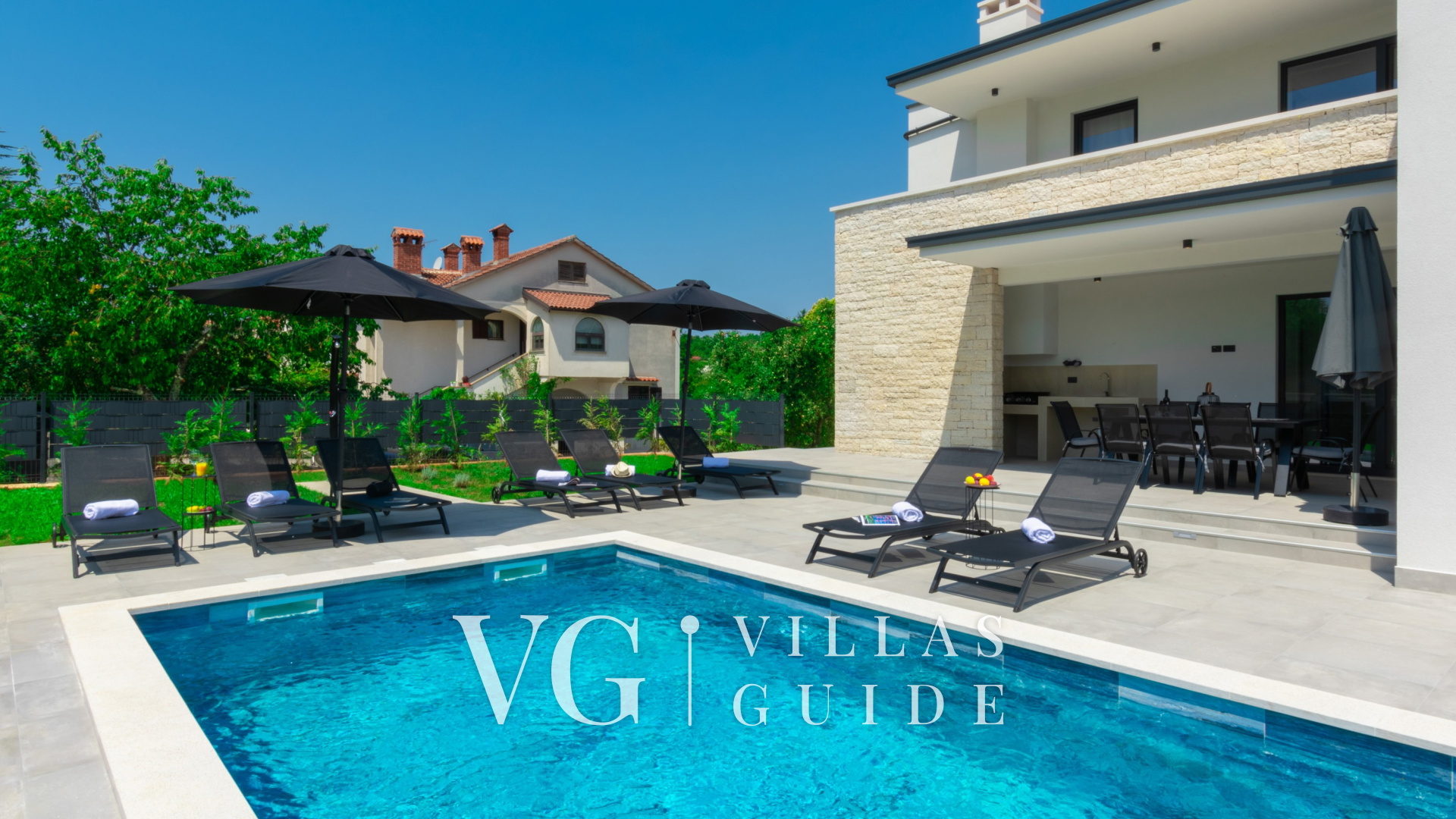 Villa Nona Garten und Außenbereich