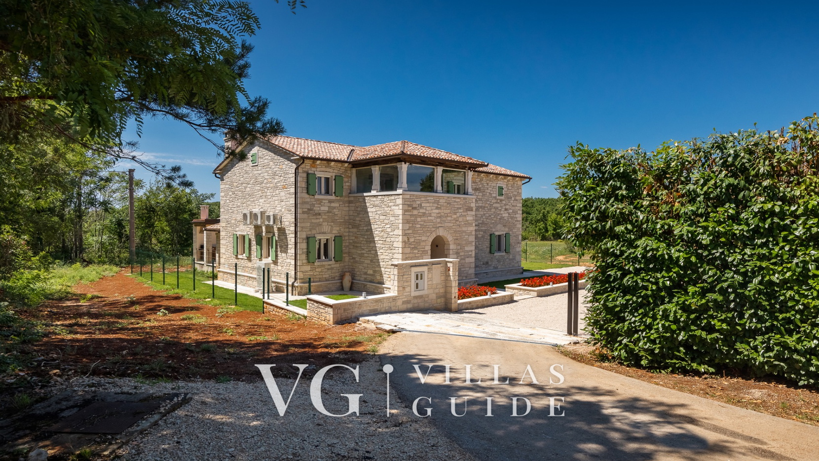 Villa Kave Garden and property exterior