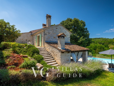 Villa Zvonar Garden and property exterior