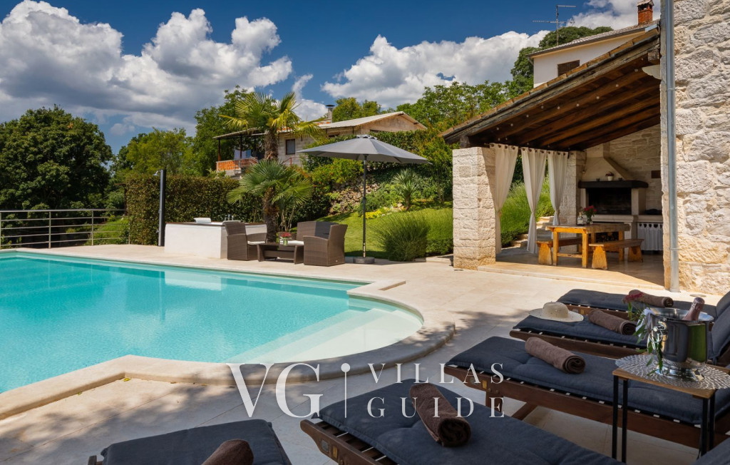 Villa Zvonar Pool