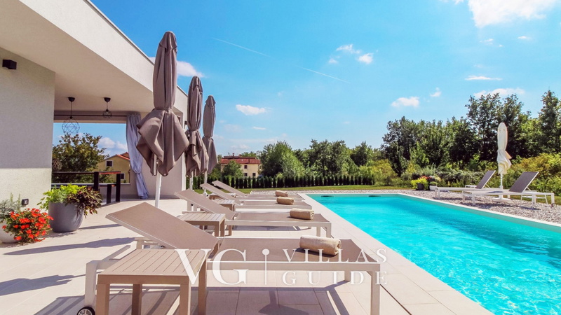 Villa Una Sofia Bazen