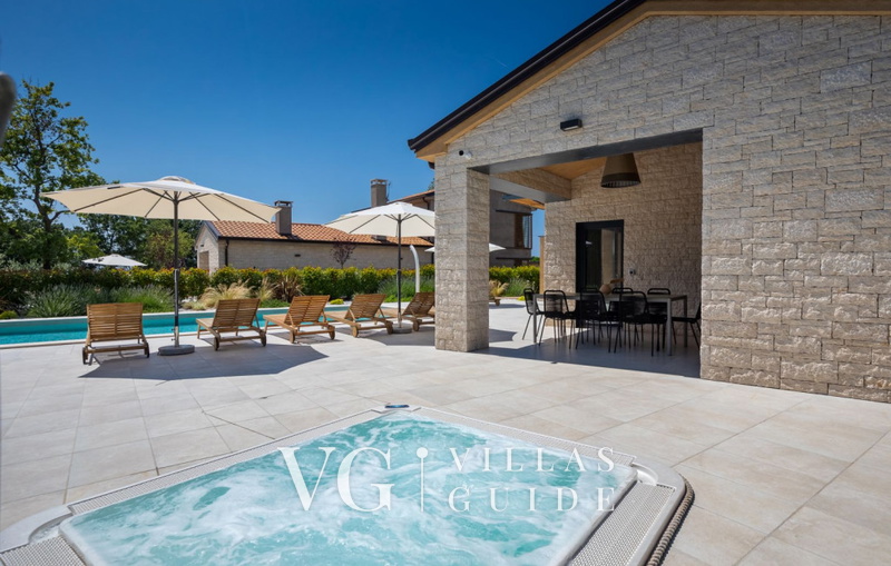 Villa Pedena Additional content