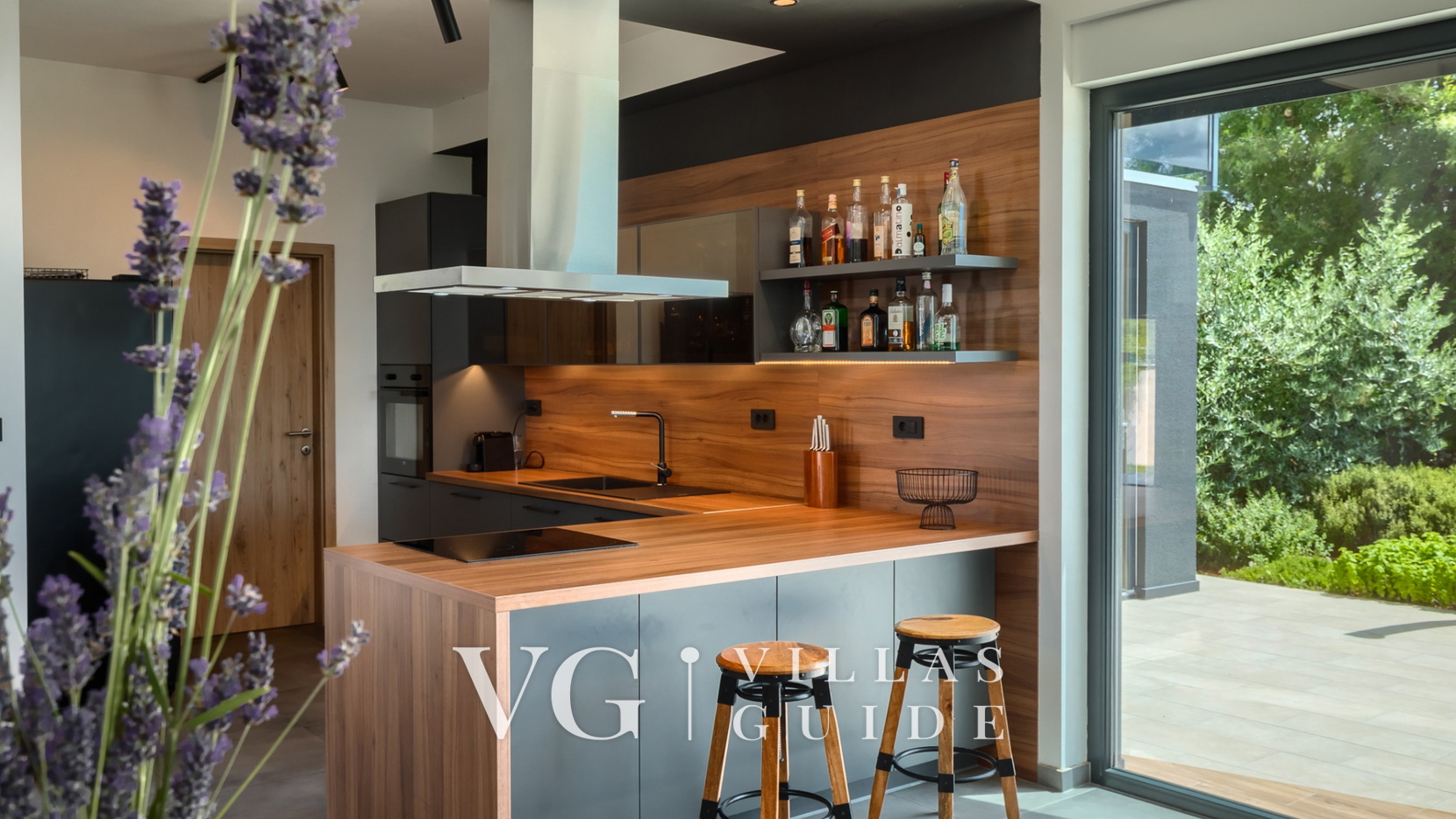 Villa Cormoran Kitchen