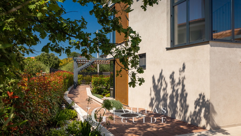 Villa Ursaria Garden and property exterior