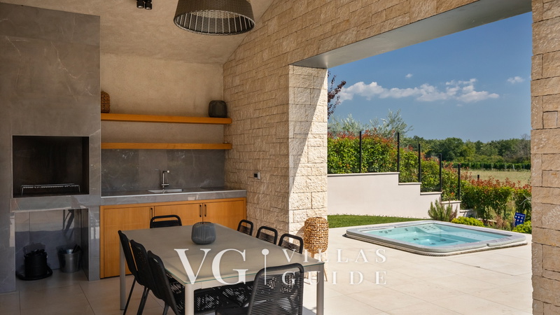 Villa Ursaria Additional content