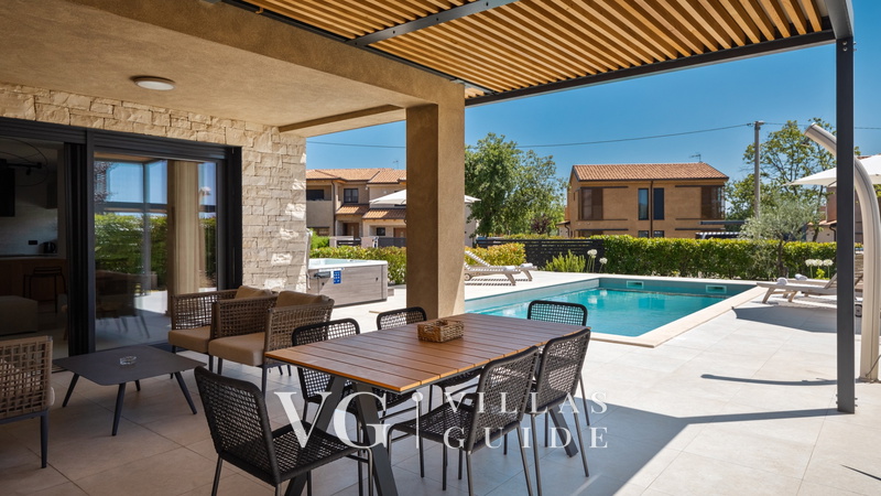 Villa Vallis Additional content