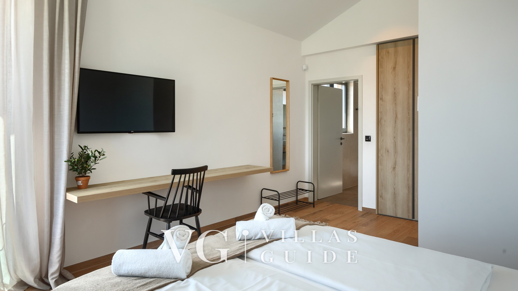 Villa Vallis Bedroom