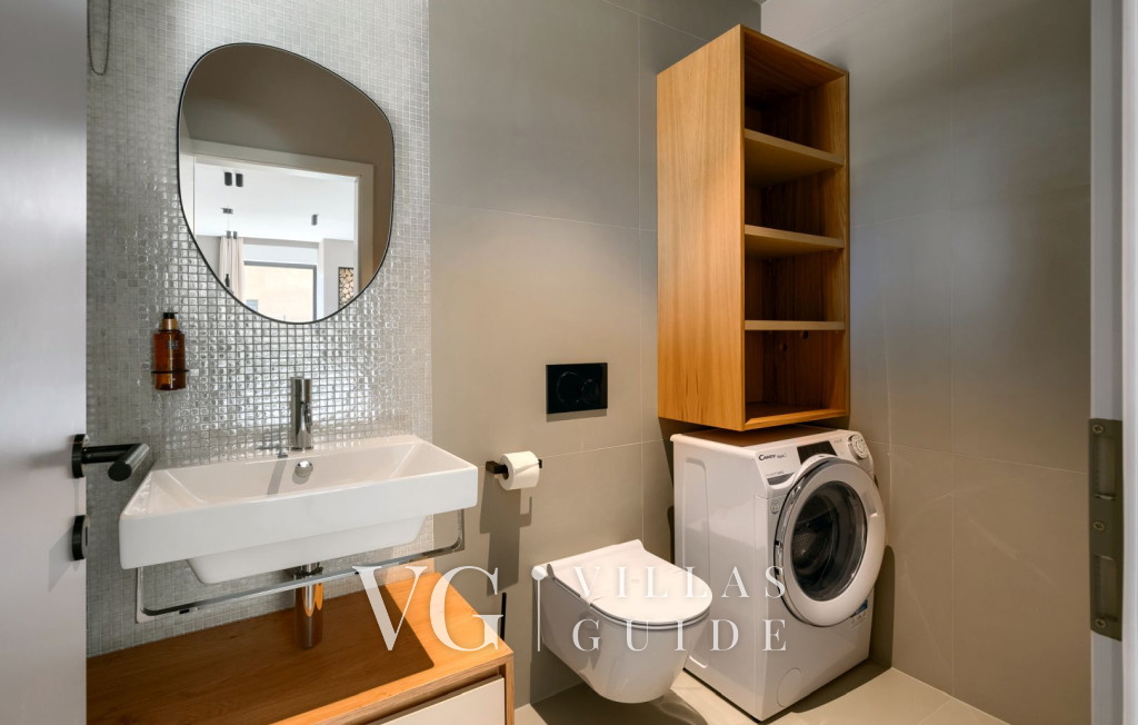 Villa San Vincenti Guest toilet