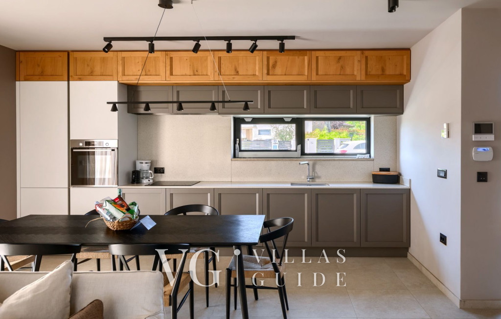 Villa San Vincenti Kitchen