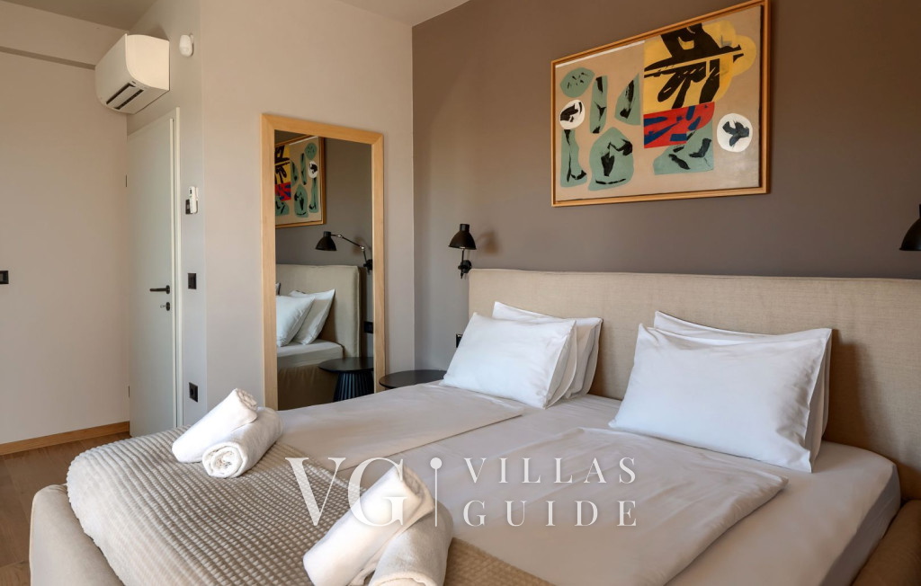 Villa San Vincenti Bedroom